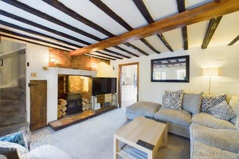 Norwich Road, Tacolneston, Norwich 2 bed cottage for sale