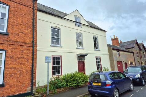 5 bedroom terraced house for sale