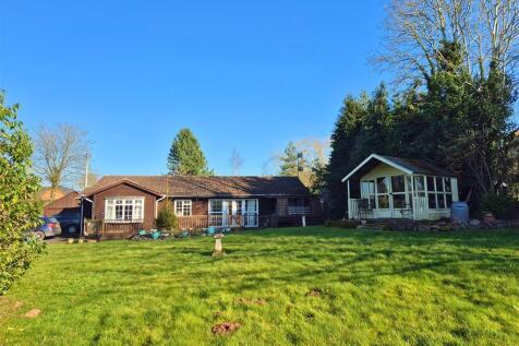 Luston, Leominster, Herefordshire... 5 bed detached bungalow for sale