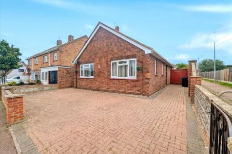 Brightlingsea CO7 2 bed bungalow for sale