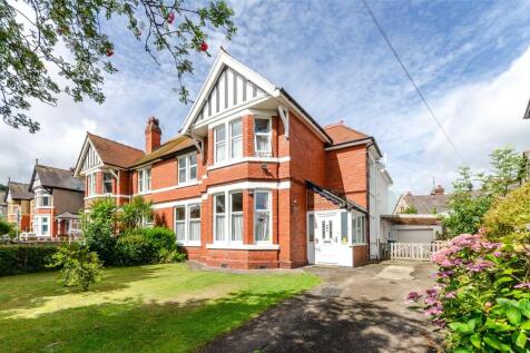 Kings Road, Colwyn Bay, Conwy, LL29 4 bed semi