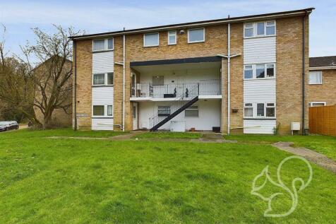 Ashlea Road, Haverhill 3 bed maisonette for sale