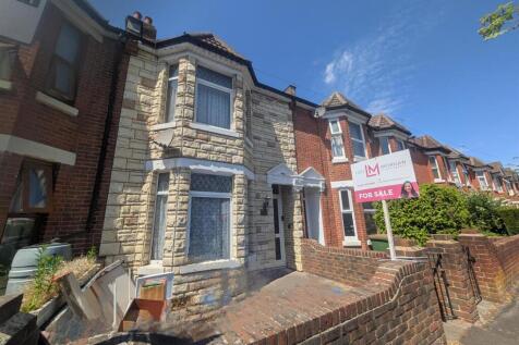 Archers Road, Eastleigh 3 bed terraced house for sale