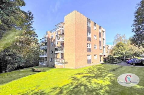 1 bedroom ground floor flat for sale