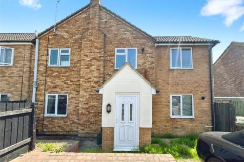Twyford Gardens, Bishop's Stortford... 4 bed apartment for sale