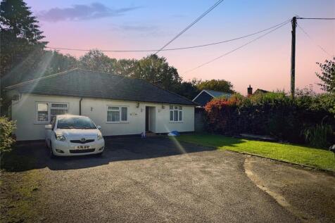 The Street, Takeley, Bishop's Stortford 4 bed bungalow for sale