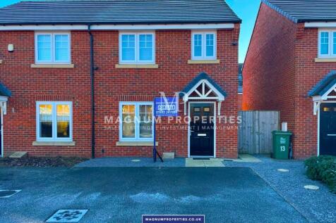 3 bedroom semi-detached house for sale