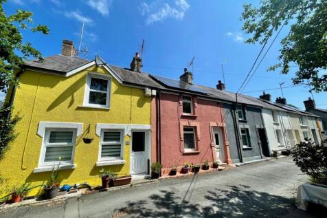 Teifi Terrace, Newcastle Emlyn SA38 2 bed cottage for sale