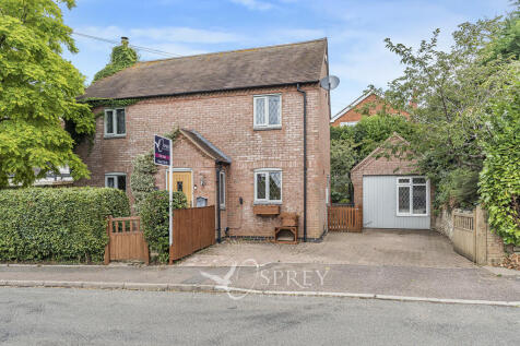 New Road, Melton Mowbray LE14 3 bed detached house for sale