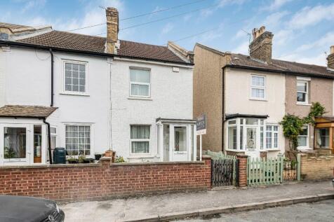 2 bedroom end of terrace house for sale