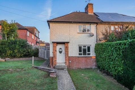 2 bedroom semi-detached house for sale