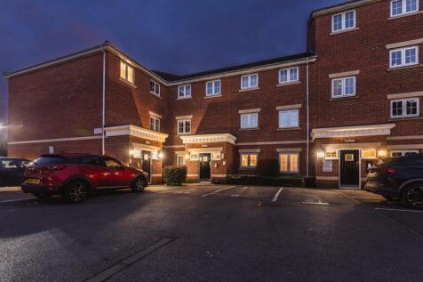 2 bedroom flat for sale
