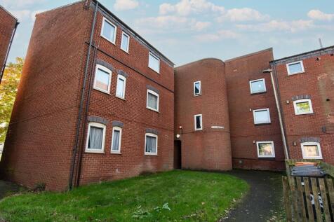 Lombardy Rise, Leicester LE5 2 bed flat for sale