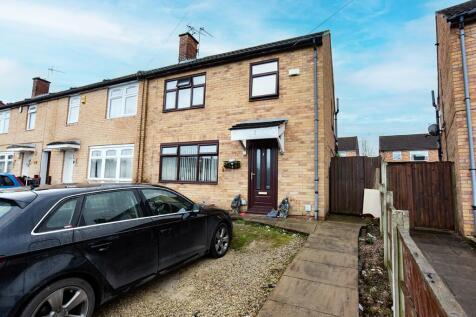 3 bedroom end of terrace house for sale