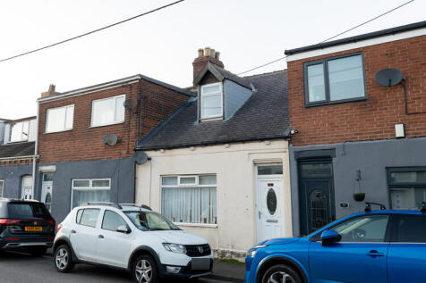 Murton Lane, Houghton Le Spring DH5 2 bed terraced house for sale
