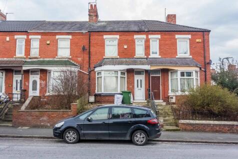 4 bedroom terraced house for sale
