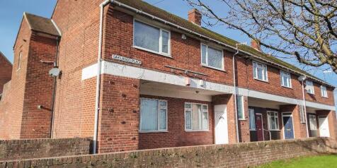 3 bedroom flat for sale