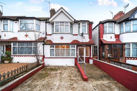 St. Augustines Avenue, Ealing 3 bed end of terrace house for sale