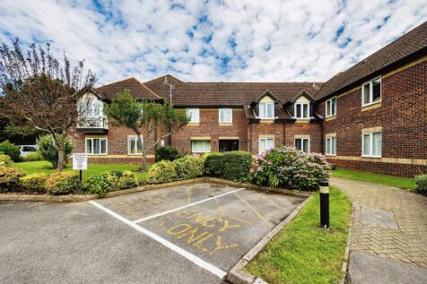 Copper Beeches, Denmead PO7 1 bed apartment for sale