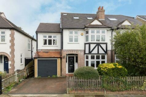 5 bedroom semi-detached house for sale