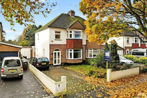 3 bedroom semi-detached house for sale