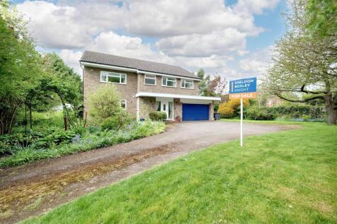 Bramdene Avenue, Nuneaton CV10 4 bed detached house for sale