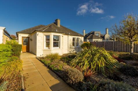 65 Coillesdene Avenue, Edinburgh... 3 bed detached house for sale