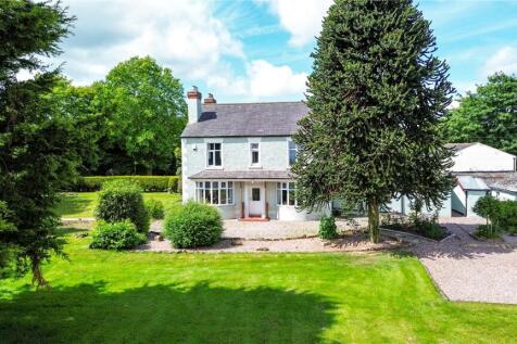 4 bedroom farm house for sale
