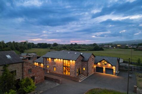 5 bedroom detached house for sale
