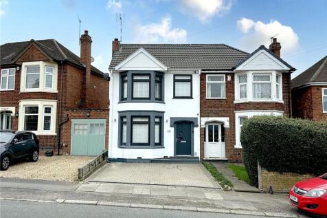 Donnington Avenue, Coundon, Coventry... 4 bed semi