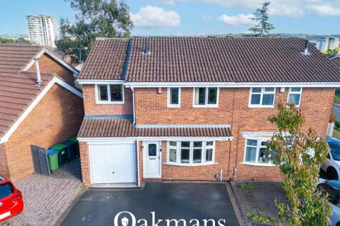 Mildred Way, Rowley Regis, West... 3 bed semi