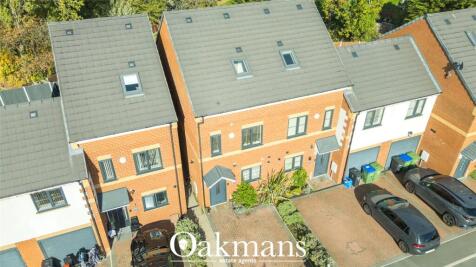 4 bedroom semi-detached house for sale