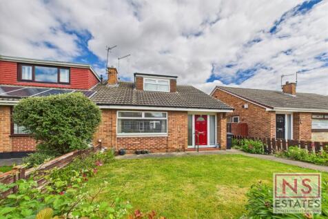 2 bedroom semi-detached bungalow for sale