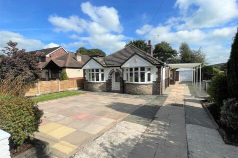 Moss Road, Congleton 4 bed detached bungalow for sale