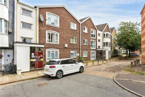 St. Leonards Road, Norwich, Norfolk, NR1 3 bed apartment for sale