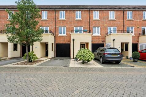 Brazen Gate, Norwich, Norfolk, NR1 4 bed townhouse for sale