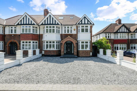 5 bedroom semi-detached house for sale
