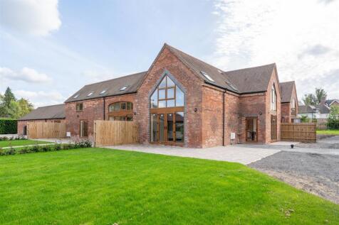 3 bedroom barn conversion for sale
