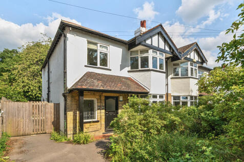 Oakwell Mount, Roundhay, Leeds, LS8 3 bed semi