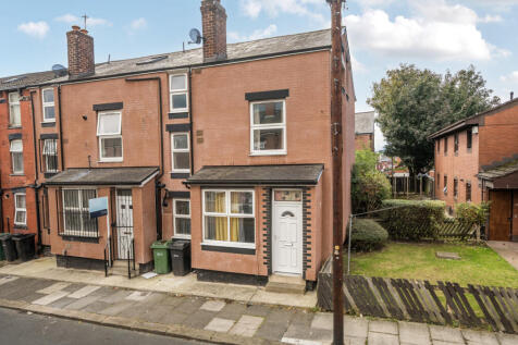 Copperfield Crescent, Cross Green... 3 bed end of terrace house for sale