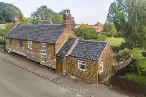 2 bedroom cottage for sale