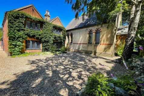 Alford LN13 7 bed detached house for sale