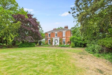 Main Road, Yarburgh LN11 5 bed detached house for sale