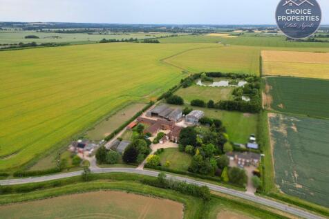 6 bedroom farm house for sale
