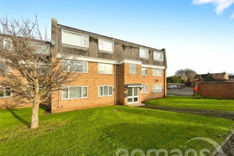 Helmsdale, Swindon, Wiltshire 2 bed apartment for sale