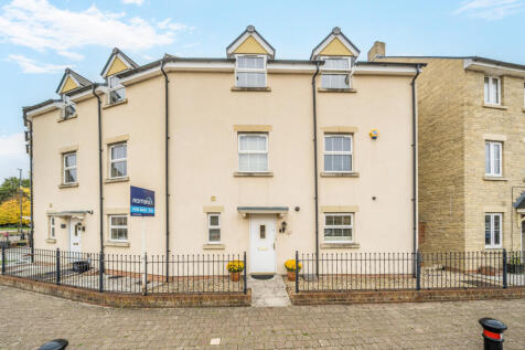 Thursday Street, Swindon, Wiltshire 3 bed end of terrace house for sale