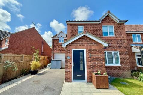 3 bedroom detached house for sale