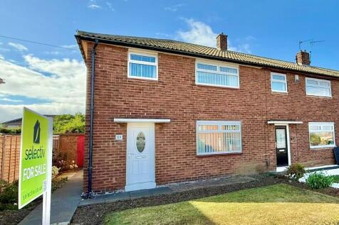 3 bedroom semi-detached house for sale