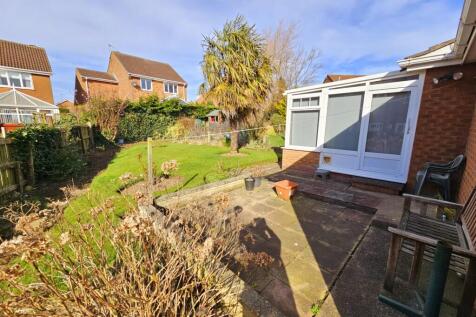 3 bedroom semi-detached bungalow for sale