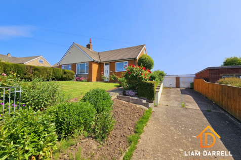 2 bedroom semi-detached bungalow for sale